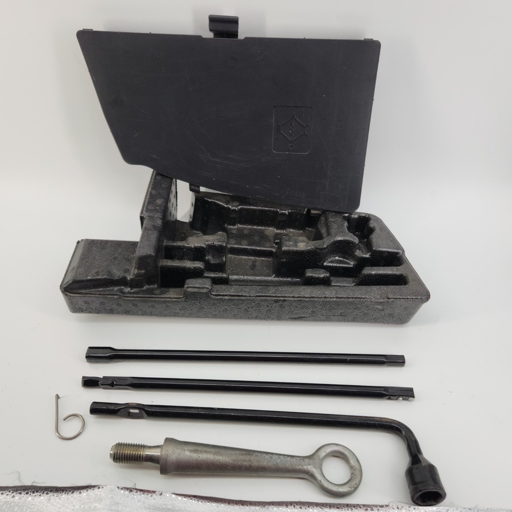 2009-2015 Honda Pilot OEM Spare Tire Tool Kit Holder Tow Hook NO JACK